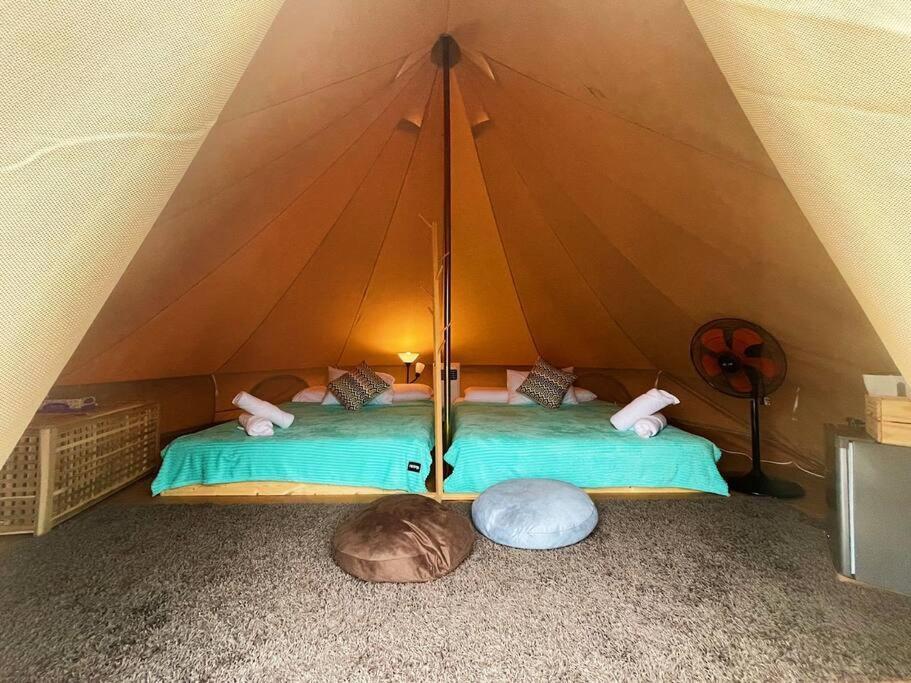 Rembulan Escape Bell Tent 1 Kampung Penarik Esterno foto
